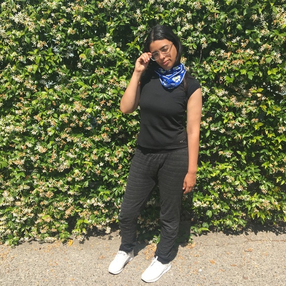 ACTIVEWEAR MUSCLE TANK - Picture 2 of 16